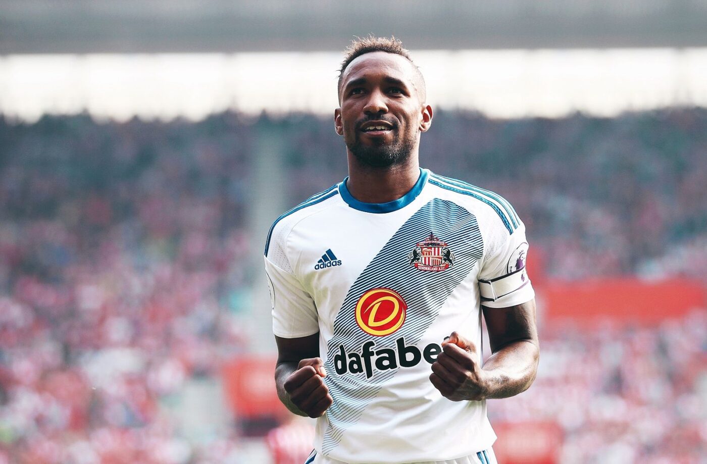 Jermain Defoe hay chơi cho các đội bóng nhỏ