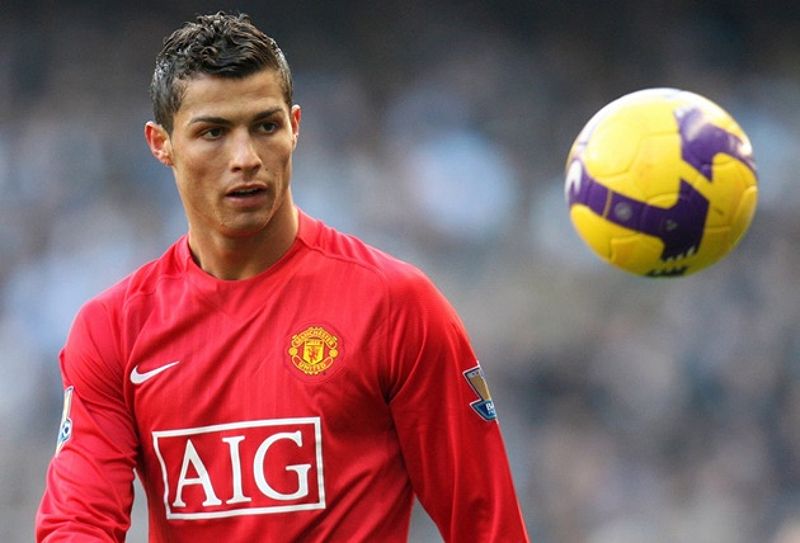 Cristiano Ronaldo trong màu áo Manchester United.