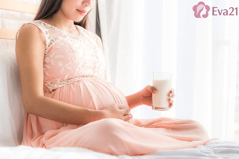 Tầm quan trọng của sữa cho mẹ bầu và các tư thế quan hệ bằng miệng trong thai kỳ