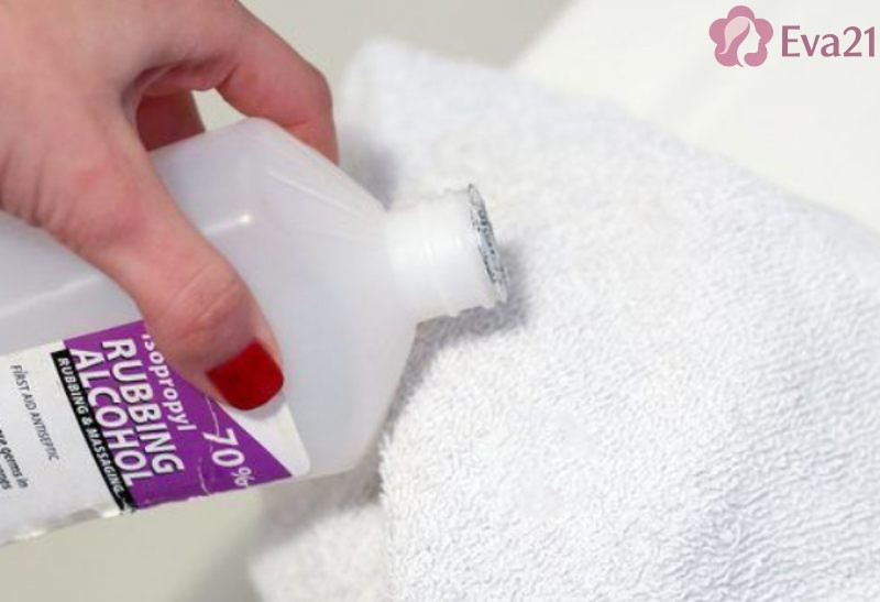 Những mẹo xóa mực bút bi dành cho các đối tượng khác nhau